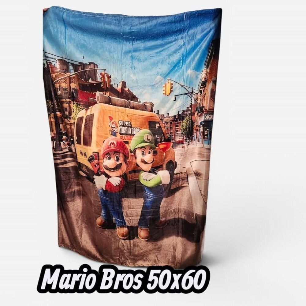 🍄 Super Mario Bros Fleece Blanket (50x60) - Brand New